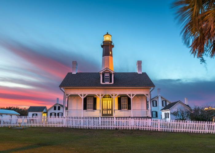 A lighthouse on Tybee Island