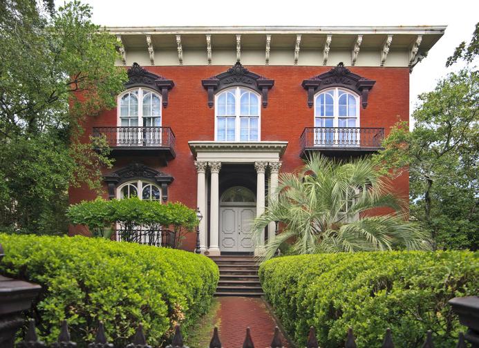 A historical house in Savannah, GA