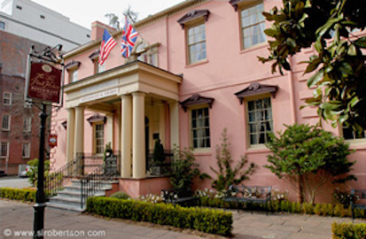 pink house restaurant in savannah ga